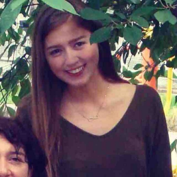 Meet your Posher, Sena - Picture 1 of 1